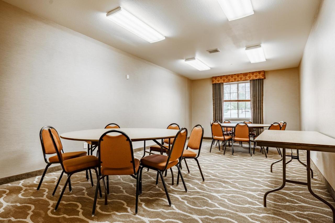 Cobblestone Suites - Ripon Kültér fotó